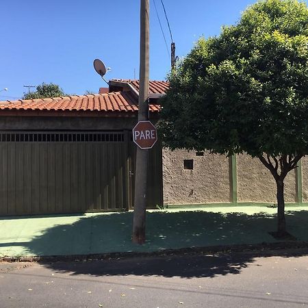 Casa Em Olimpiaヴィラ エクステリア 写真